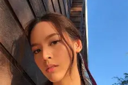 王一博郭富城马年春晚幕后花絮曝光！两代舞王同框反差萌太好磕